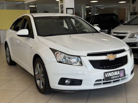 CHEVROLET CRUZE 1.8 LT 16V FLEX 4P MANUAL